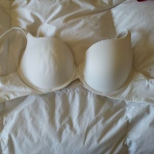 VS Bra